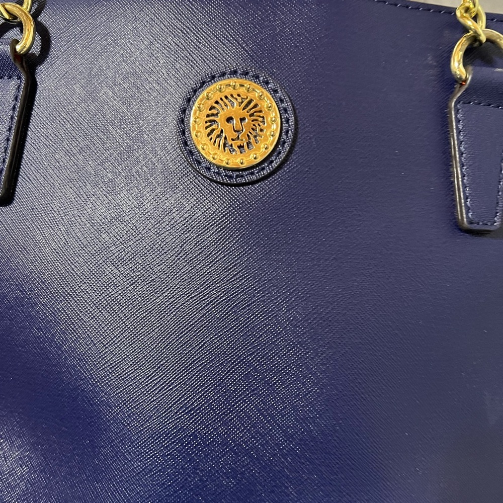 Anne Klein dark blue faux leather tote bag purse with a gold chain strap detail - Picture 7 of 10